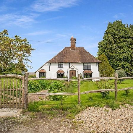 Local Walks Pub Gardens Pet Friendly Landscaped Gardens And Free Private Parking Doddington (Kent) Exterior foto