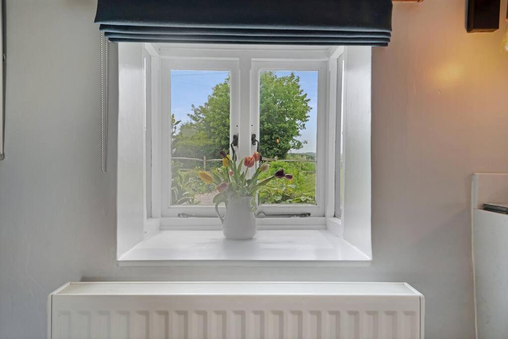 Local Walks Pub Gardens Pet Friendly Landscaped Gardens And Free Private Parking Doddington (Kent) Exterior foto