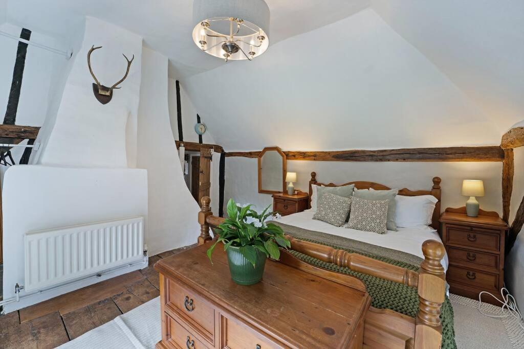 Local Walks Pub Gardens Pet Friendly Landscaped Gardens And Free Private Parking Doddington (Kent) Exterior foto