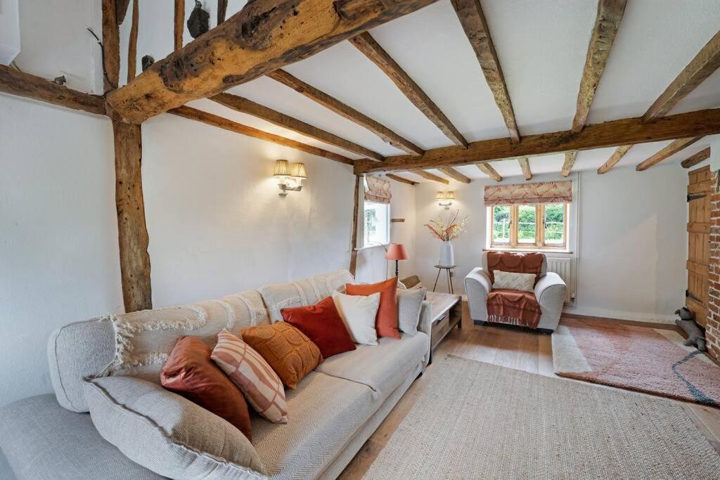 Local Walks Pub Gardens Pet Friendly Landscaped Gardens And Free Private Parking Doddington (Kent) Exterior foto