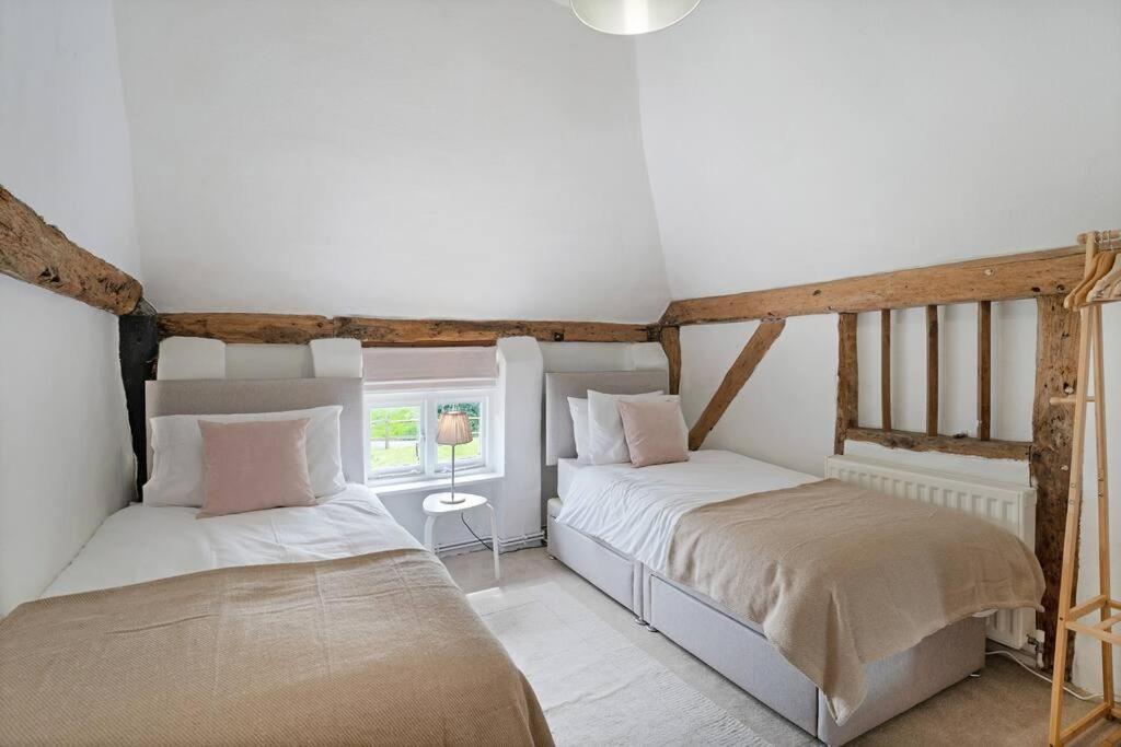 Local Walks Pub Gardens Pet Friendly Landscaped Gardens And Free Private Parking Doddington (Kent) Exterior foto