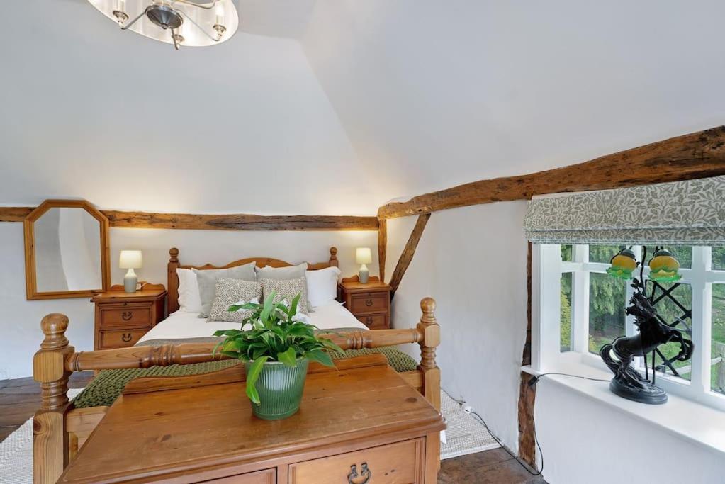 Local Walks Pub Gardens Pet Friendly Landscaped Gardens And Free Private Parking Doddington (Kent) Exterior foto