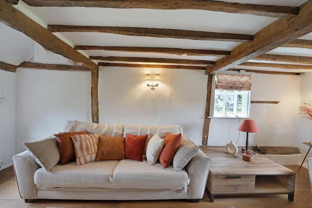 Local Walks Pub Gardens Pet Friendly Landscaped Gardens And Free Private Parking Doddington (Kent) Exterior foto